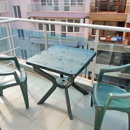 Itaka Sea Apartment Pomorie